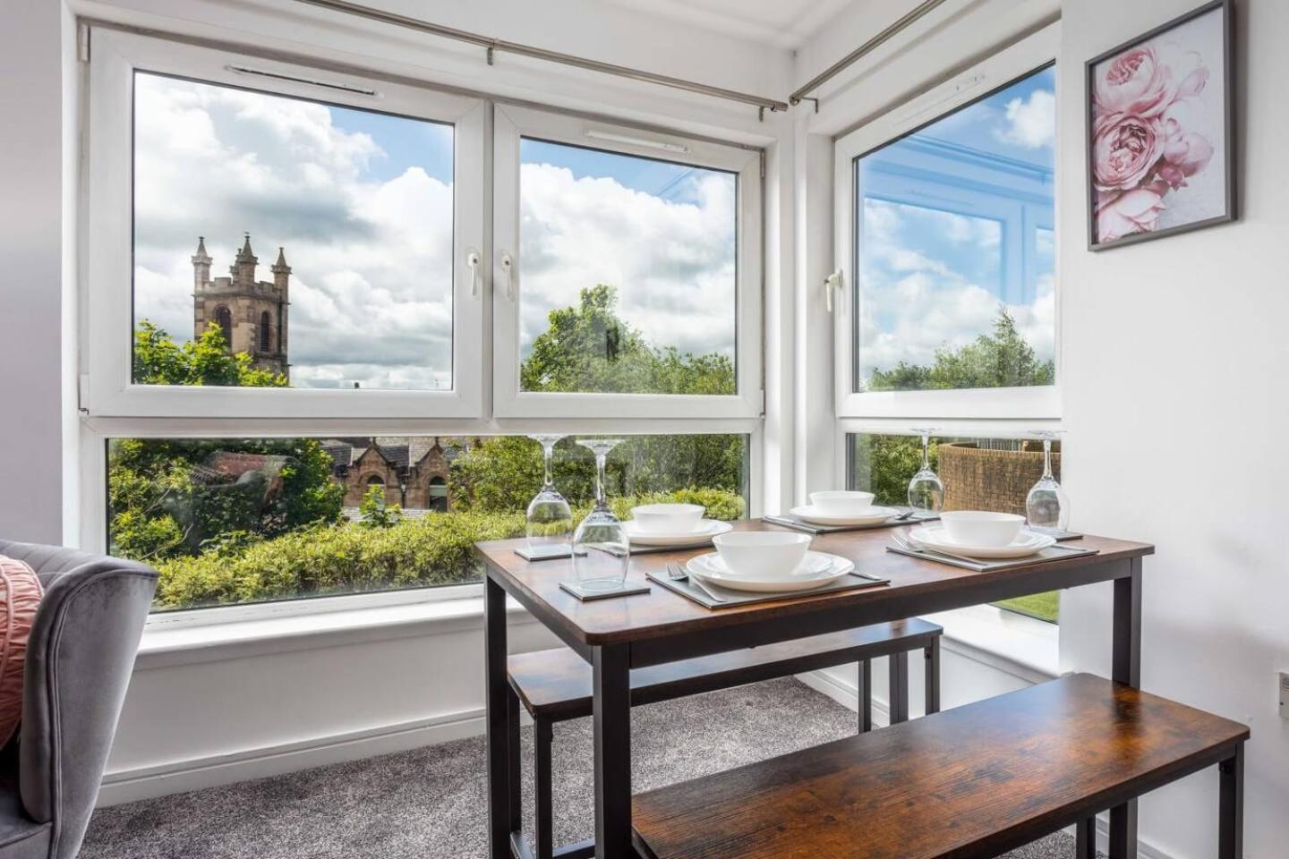 Walker Suite No 60 - Donnini Apartments Kilmarnock Exteriér fotografie